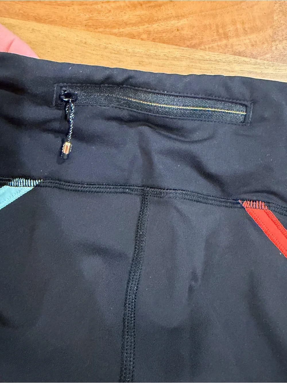 lululemon athletica Black Leggings with Grey, Coral & Mint Colorblock Size 4